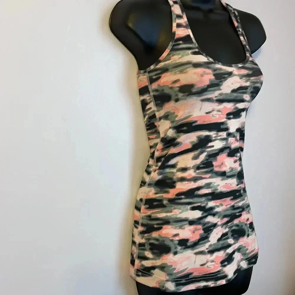 Lululemon Cool Racerback Tank Top Wamo Camo Barely Pink Color size 2
